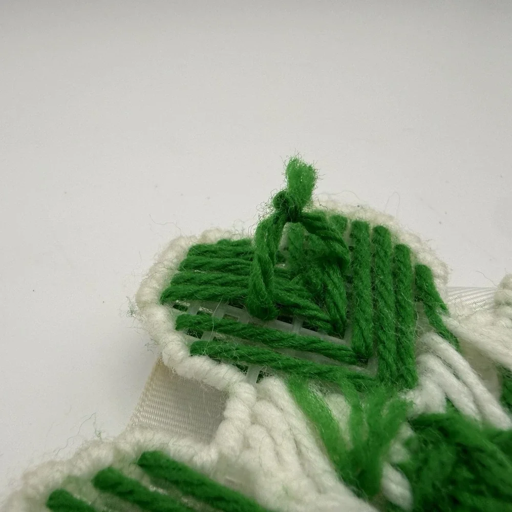 Vtg Plastic Canvas‎ St Patrick's Day Handmade Theme Decor Wall Hanging Clover